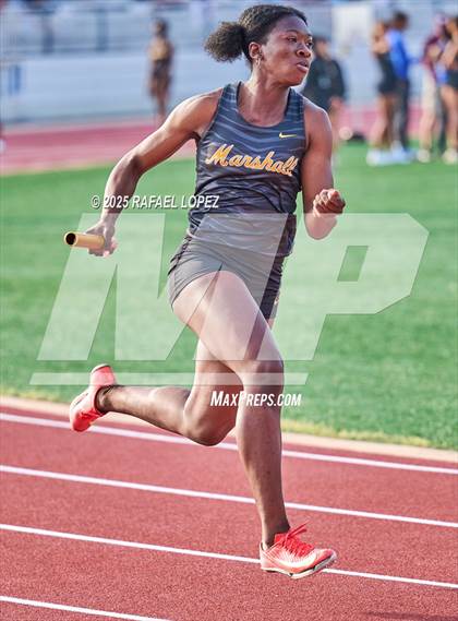 Thumbnail 3 in CCISD Ruben C Jordan Relays (4x200M) photogallery.