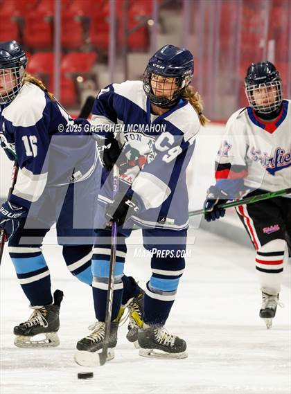 Thumbnail 1 in Warde/Ludlowe @ Wilton/Norwalk photogallery.