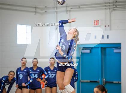 Thumbnail 1 in Mater Dei @ Marymount (Durango Fall Classic) photogallery.