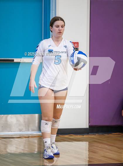 Thumbnail 3 in Mater Dei @ Marymount (Durango Fall Classic) photogallery.
