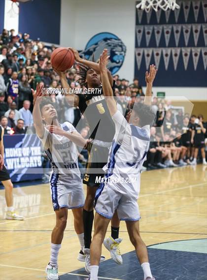 Thumbnail 2 in Dougherty Valley vs. Granada photogallery.