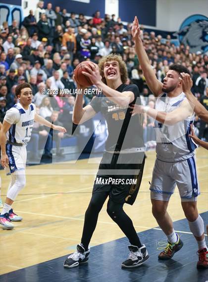 Thumbnail 3 in Dougherty Valley vs. Granada photogallery.