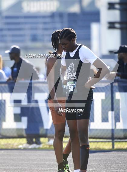 Thumbnail 3 in Bob Hayes Invitational (High Jump) photogallery.