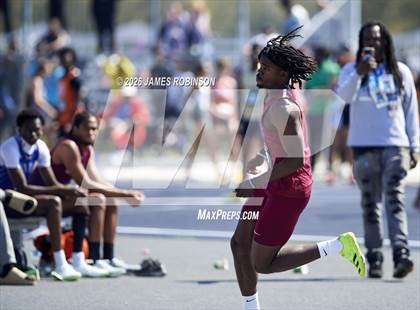 Thumbnail 3 in Bob Hayes Invitational (High Jump) photogallery.