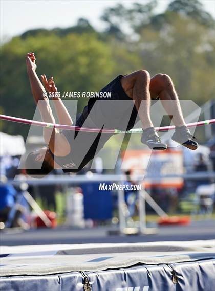Thumbnail 2 in Bob Hayes Invitational (High Jump) photogallery.
