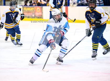 Thumbnail 3 in Morris Catholic @ Vernon photogallery.