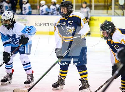 Thumbnail 3 in Morris Catholic @ Vernon photogallery.
