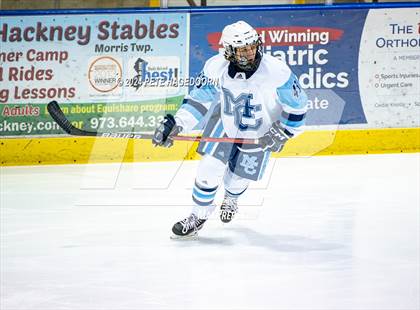 Thumbnail 2 in Morris Catholic @ Vernon photogallery.