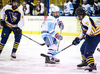 Thumbnail 1 in Morris Catholic @ Vernon photogallery.