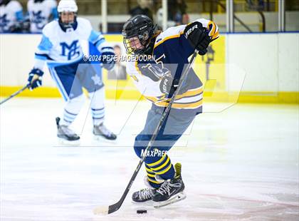 Thumbnail 3 in Morris Catholic @ Vernon photogallery.