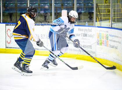 Thumbnail 3 in Morris Catholic @ Vernon photogallery.