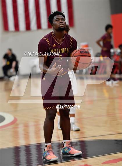 Thumbnail 1 in Hallandale vs Carrollwood Day (Sun Bash Tournament) photogallery.