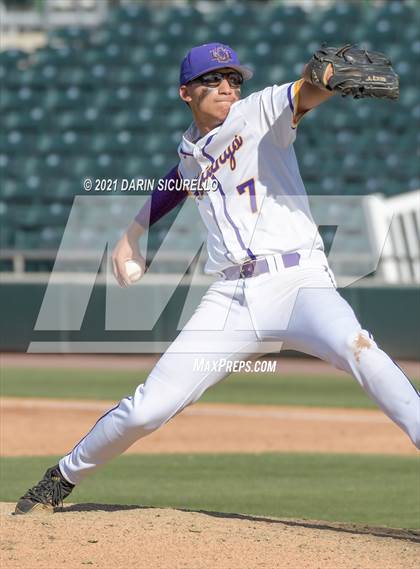 Thumbnail 1 in Casteel vs Sunrise Mountain (AIA 5A Semifinal) photogallery.