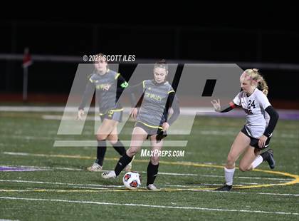 Thumbnail 3 in Fairfield Union vs. Tri-Valley (OHSAA D2 Regional) photogallery.