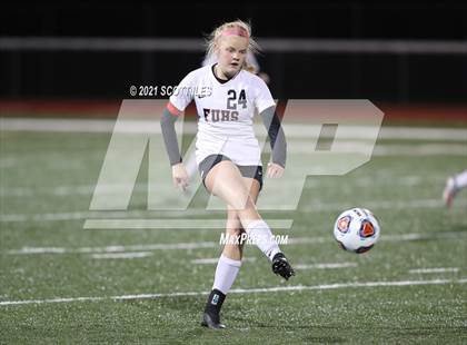 Thumbnail 3 in Fairfield Union vs. Tri-Valley (OHSAA D2 Regional) photogallery.