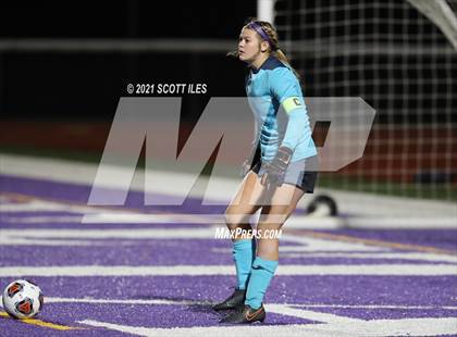 Thumbnail 1 in Fairfield Union vs. Tri-Valley (OHSAA D2 Regional) photogallery.