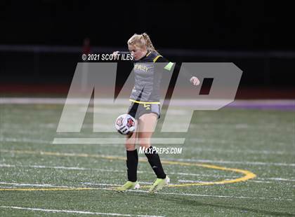 Thumbnail 2 in Fairfield Union vs. Tri-Valley (OHSAA D2 Regional) photogallery.