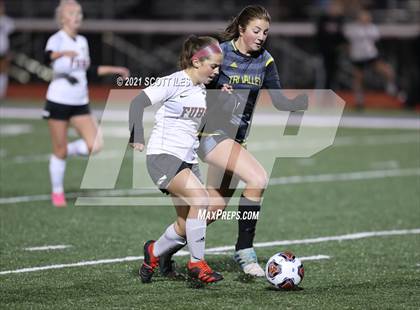 Thumbnail 3 in Fairfield Union vs. Tri-Valley (OHSAA D2 Regional) photogallery.