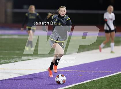 Thumbnail 1 in Fairfield Union vs. Tri-Valley (OHSAA D2 Regional) photogallery.