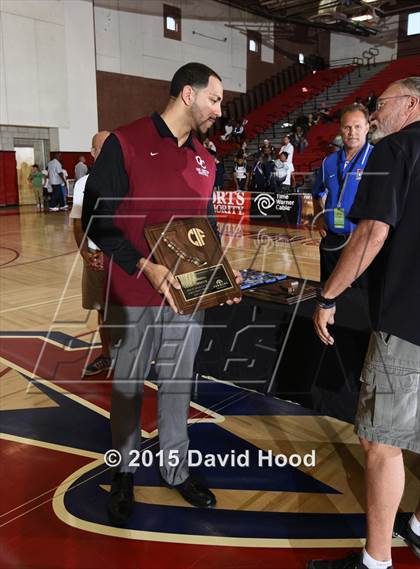 Thumbnail 2 in Oaks Christian vs Sierra Canyon (CIF SoCal Regional Division 4 Final) photogallery.