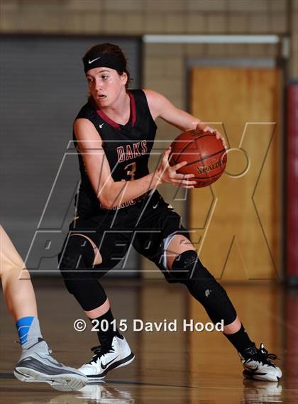Thumbnail 1 in Oaks Christian vs Sierra Canyon (CIF SoCal Regional Division 4 Final) photogallery.