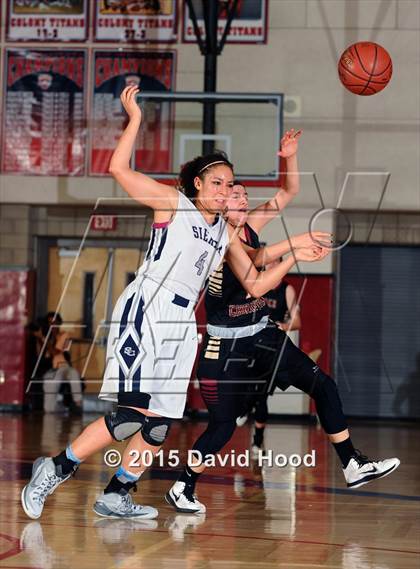 Thumbnail 3 in Oaks Christian vs Sierra Canyon (CIF SoCal Regional Division 4 Final) photogallery.