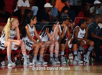 Thumbnail 3 in Oaks Christian vs Sierra Canyon (CIF SoCal Regional Division 4 Final) photogallery.