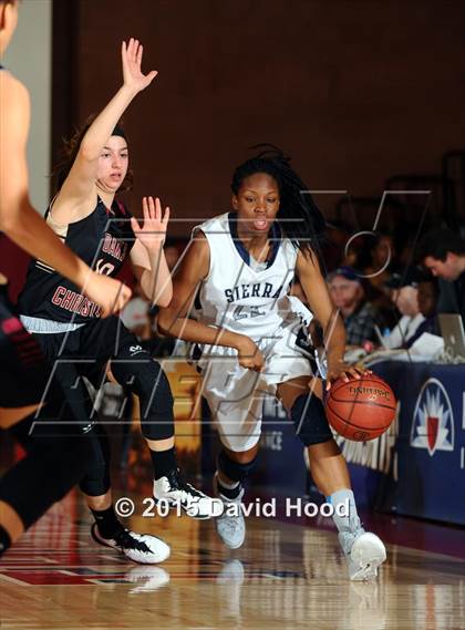 Thumbnail 1 in Oaks Christian vs Sierra Canyon (CIF SoCal Regional Division 4 Final) photogallery.