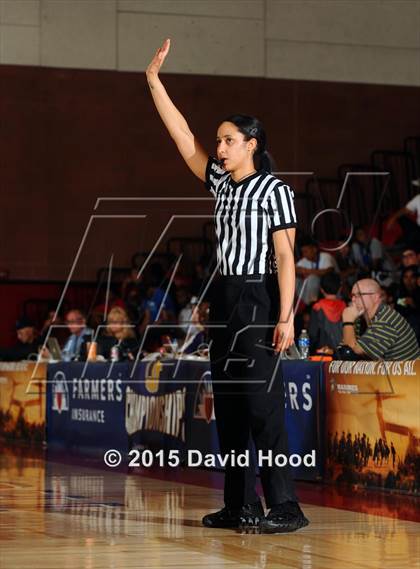 Thumbnail 1 in Oaks Christian vs Sierra Canyon (CIF SoCal Regional Division 4 Final) photogallery.