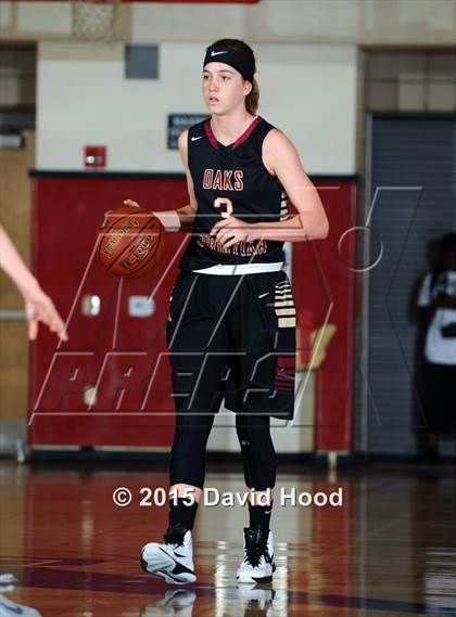 Thumbnail 1 in Oaks Christian vs Sierra Canyon (CIF SoCal Regional Division 4 Final) photogallery.