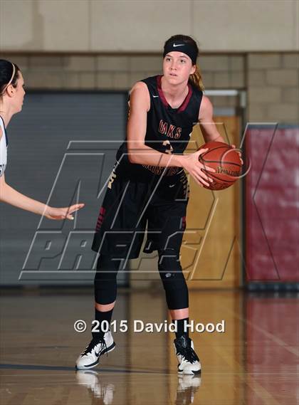 Thumbnail 2 in Oaks Christian vs Sierra Canyon (CIF SoCal Regional Division 4 Final) photogallery.