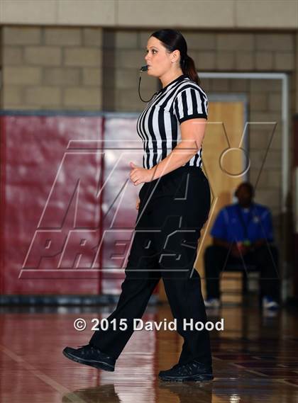 Thumbnail 3 in Oaks Christian vs Sierra Canyon (CIF SoCal Regional Division 4 Final) photogallery.