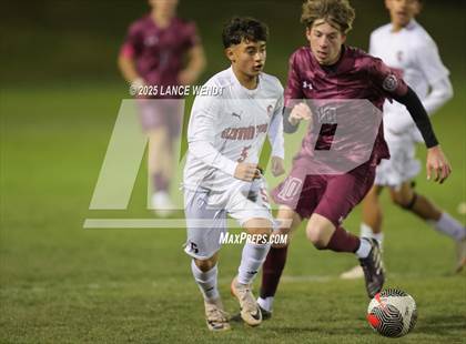 Thumbnail 2 in Glenwood Springs @ Golden (CHSAA 4A Second Round) photogallery.