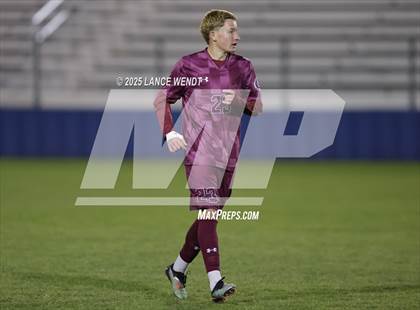 Thumbnail 3 in Glenwood Springs @ Golden (CHSAA 4A Second Round) photogallery.