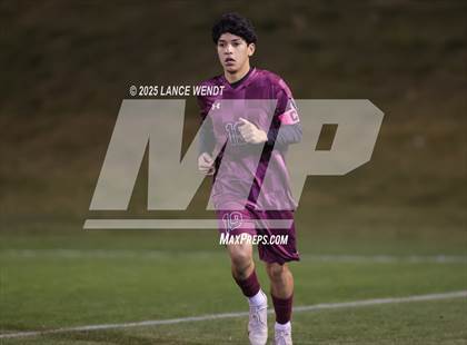 Thumbnail 2 in Glenwood Springs @ Golden (CHSAA 4A Second Round) photogallery.