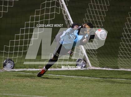 Thumbnail 3 in Glenwood Springs @ Golden (CHSAA 4A Second Round) photogallery.