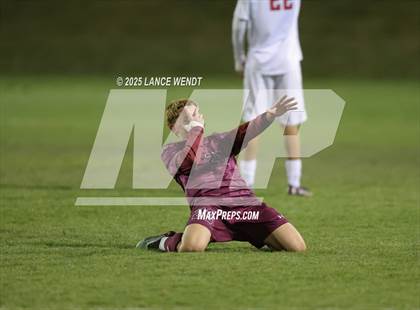 Thumbnail 3 in Glenwood Springs @ Golden (CHSAA 4A Second Round) photogallery.