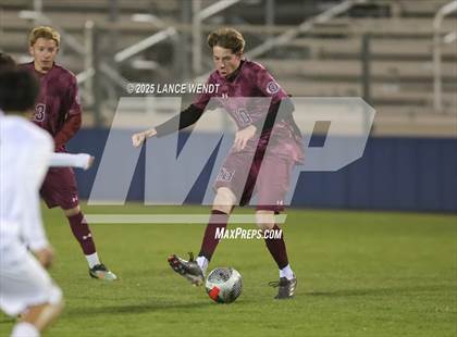 Thumbnail 3 in Glenwood Springs @ Golden (CHSAA 4A Second Round) photogallery.