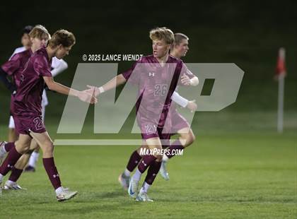 Thumbnail 3 in Glenwood Springs @ Golden (CHSAA 4A Second Round) photogallery.