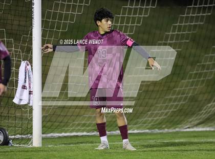 Thumbnail 2 in Glenwood Springs @ Golden (CHSAA 4A Second Round) photogallery.