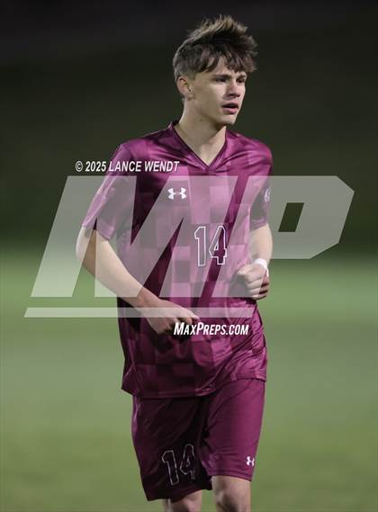 Thumbnail 3 in Glenwood Springs @ Golden (CHSAA 4A Second Round) photogallery.