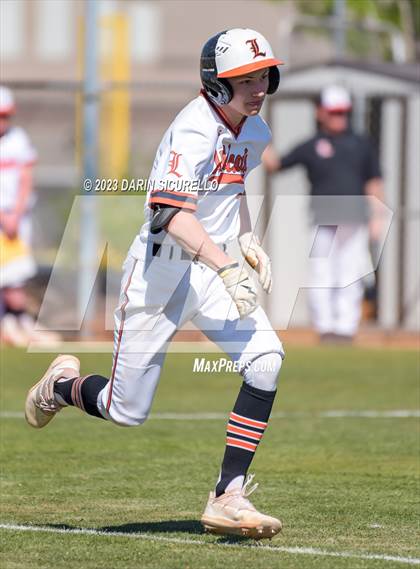 Thumbnail 2 in Libertyville vs. Mountain View (Coach Bob Invitational) photogallery.