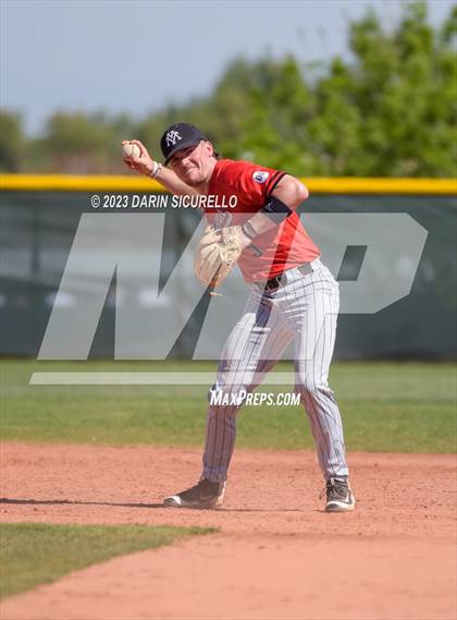 Thumbnail 2 in Libertyville vs. Mountain View (Coach Bob Invitational) photogallery.