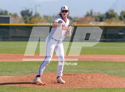 Thumbnail 2 in Libertyville vs. Mountain View (Coach Bob Invitational) photogallery.