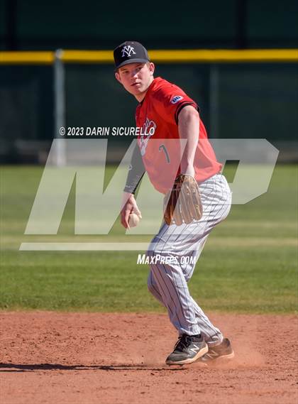 Thumbnail 1 in Libertyville vs. Mountain View (Coach Bob Invitational) photogallery.