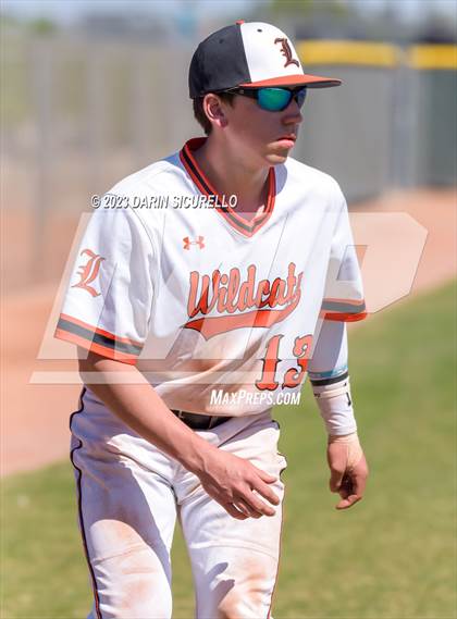 Thumbnail 1 in Libertyville vs. Mountain View (Coach Bob Invitational) photogallery.
