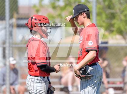 Thumbnail 1 in Libertyville vs. Mountain View (Coach Bob Invitational) photogallery.