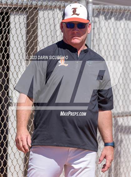 Thumbnail 2 in Libertyville vs. Mountain View (Coach Bob Invitational) photogallery.