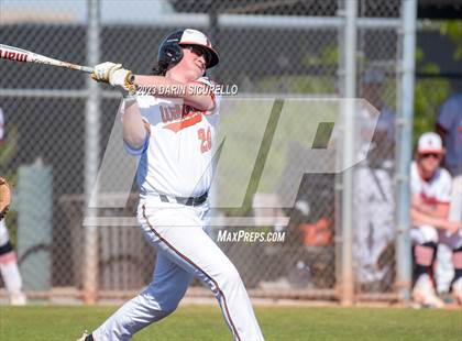 Thumbnail 2 in Libertyville vs. Mountain View (Coach Bob Invitational) photogallery.
