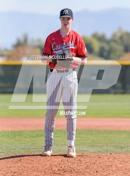 Thumbnail 2 in Libertyville vs. Mountain View (Coach Bob Invitational) photogallery.